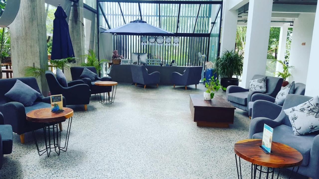 จัน บูทิก โฮเต็ล Hotel สีหนุวิลล์ ภายนอก รูปภาพ